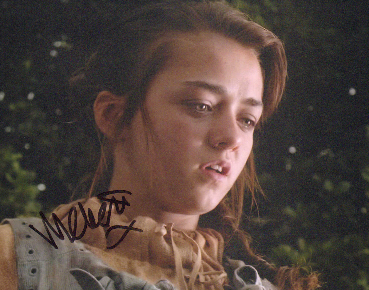 Maisie Williams as Arya Stark in Game of Thrones Signed 8x10 Photo