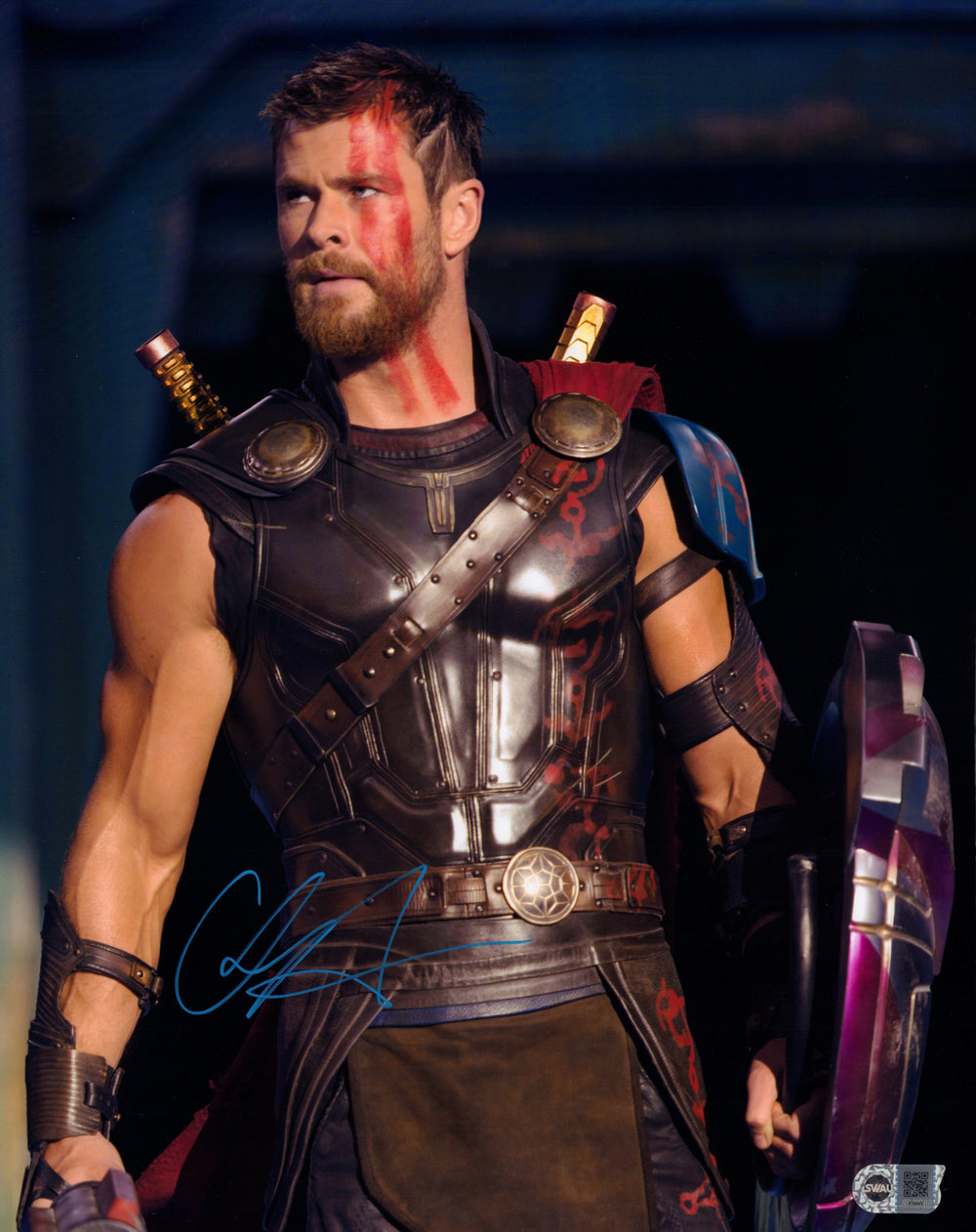 Chris Hemsworth as Thor in Thor: Ragnarok (SWAU) Signed 16x20 Photo