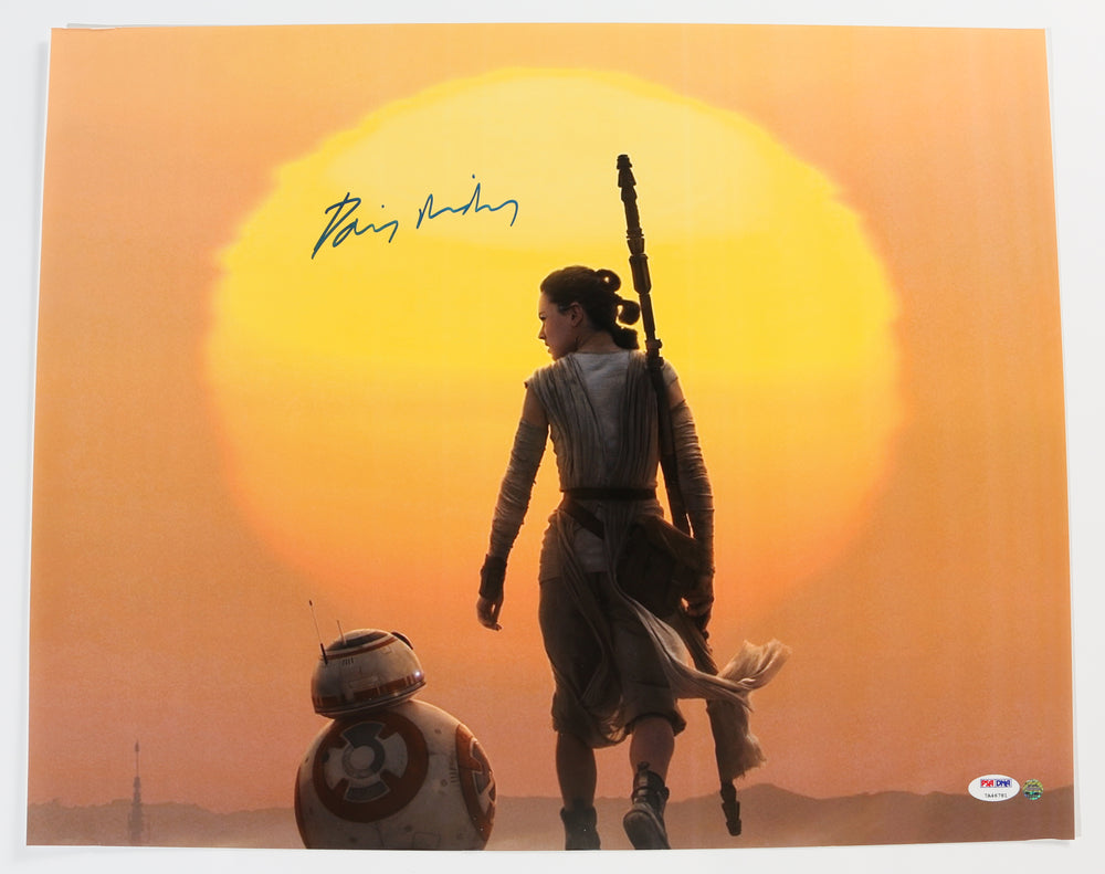 Daisy Ridley as Rey in Star Wars: The Force Awakens (PSA / Steiner) Signed 16x20 Photo