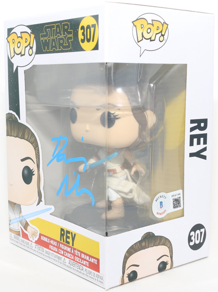 
                  
                    Daisy Ridley as Rey in Star Wars: The Rise of Skywalker (Beckett) Signed Funko POP! #307
                  
                