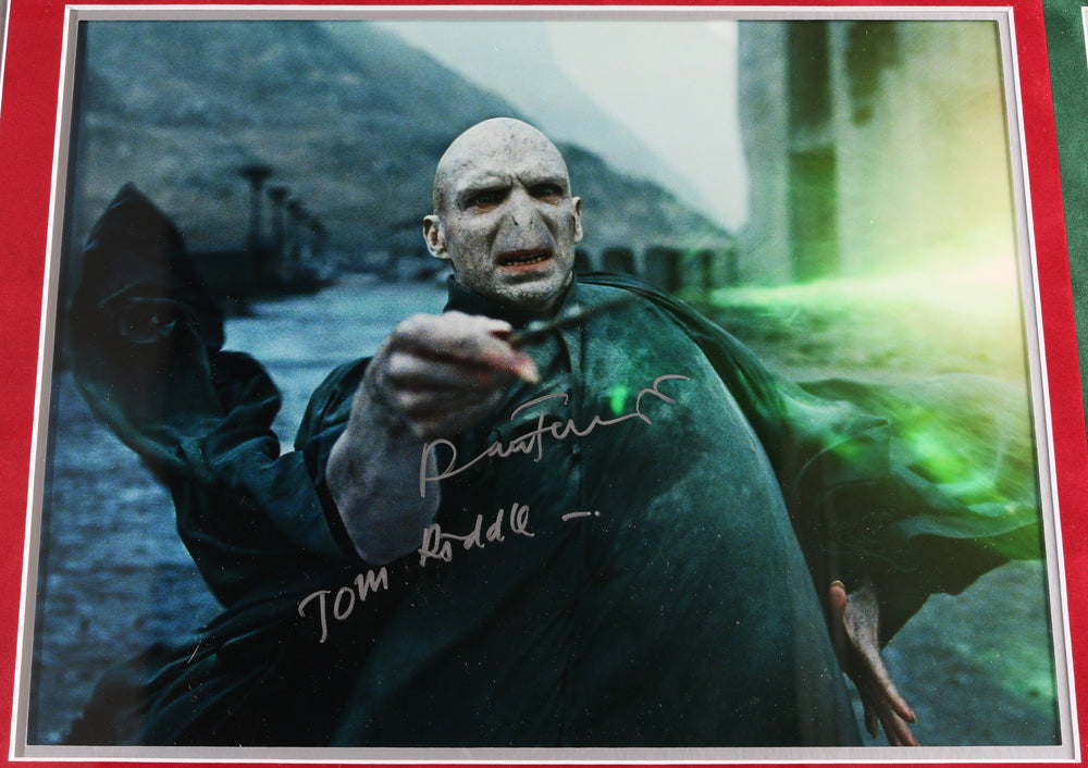 
                  
                    Daniel Radcliffe as Harry Potter & Ralph Fiennes as Lord Voldemort in Harry Potter & The Deathly Hallows Part 2 Framed Set of 11x14 Photos with Character Name
                  
                