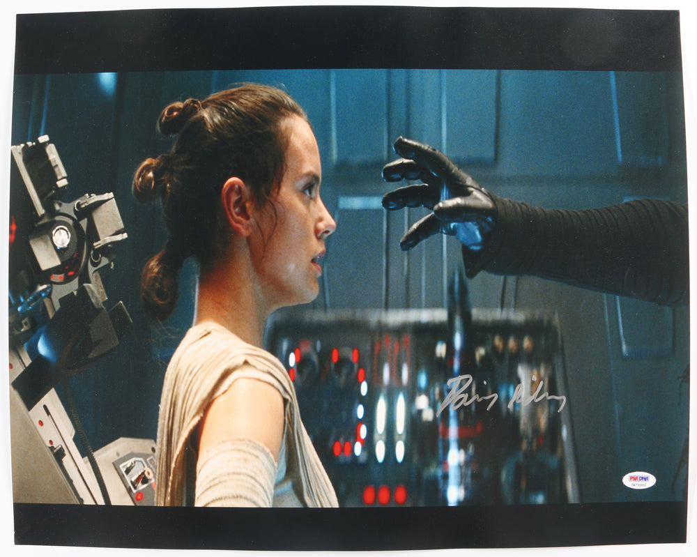 Daisy Ridley as Rey in Star Wars: The Force Awakens (PSA) Signed 16x20 Photo