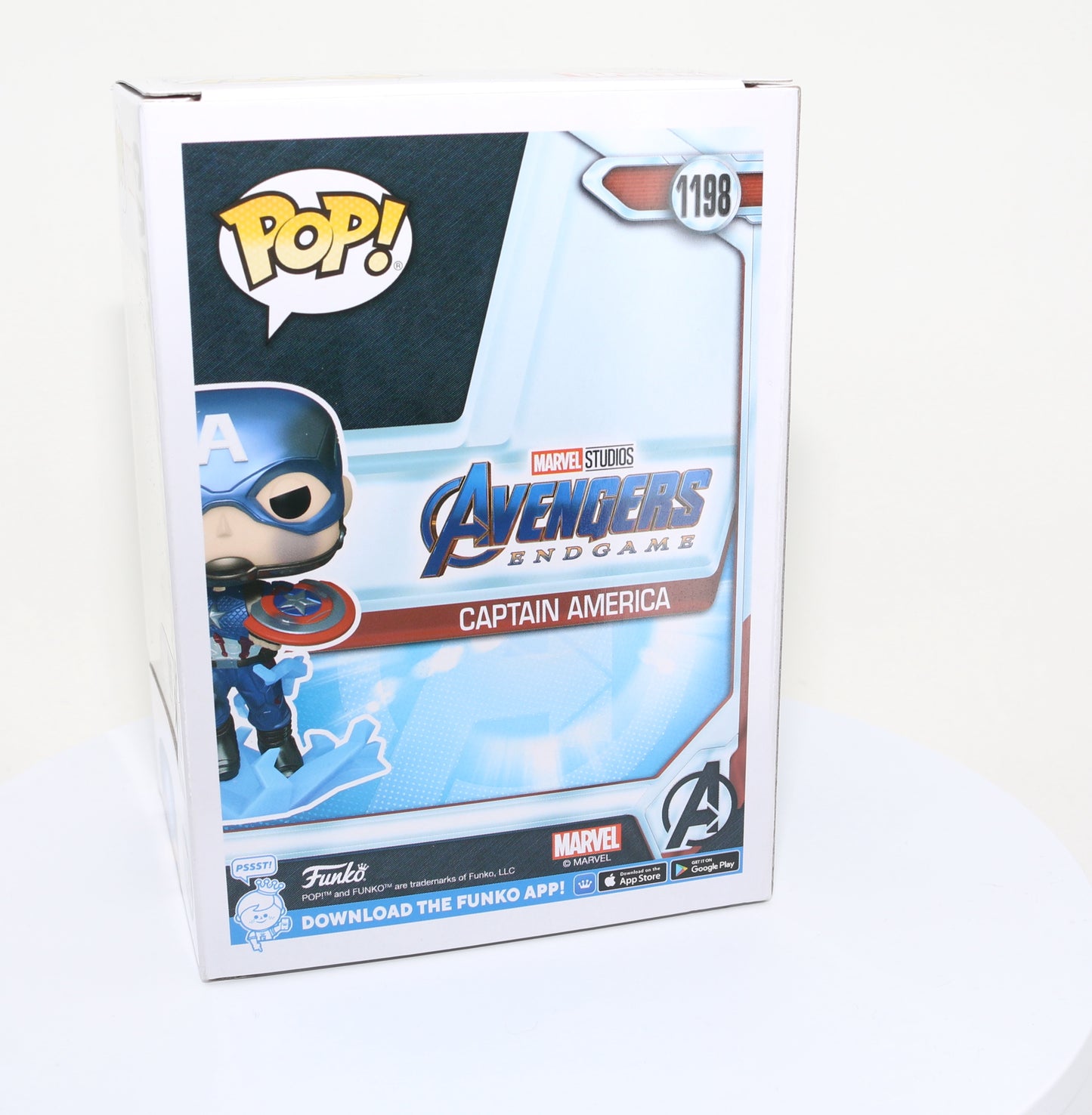 
                  
                    Chris Evans as Captain America in Avengers: Endgame Glow in the Dark Special Edition (SWAU) Signed Funko POP! #1198
                  
                