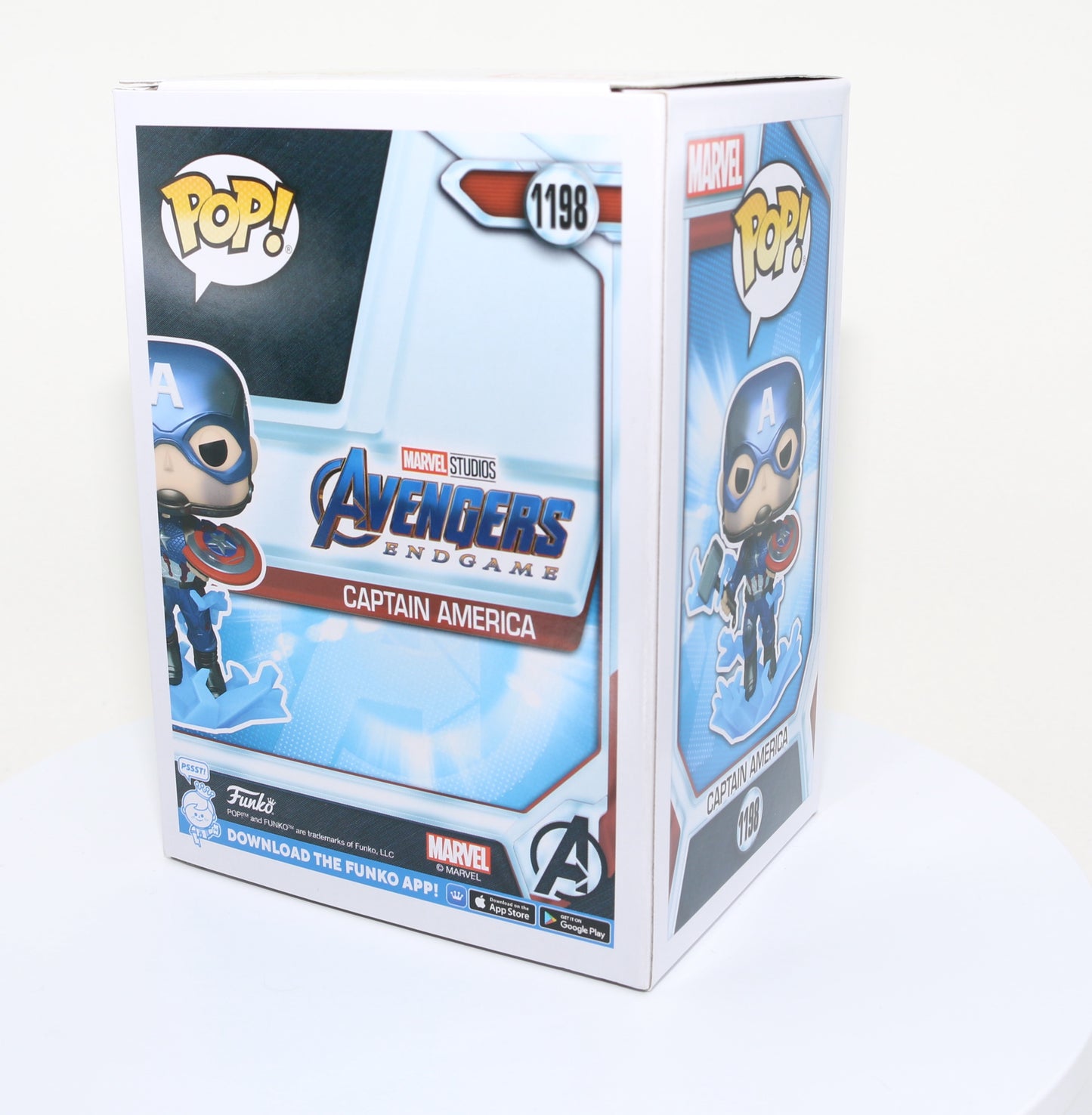 
                  
                    Chris Evans as Captain America in Avengers: Endgame Glow in the Dark Special Edition (SWAU) Signed Funko POP! #1198
                  
                