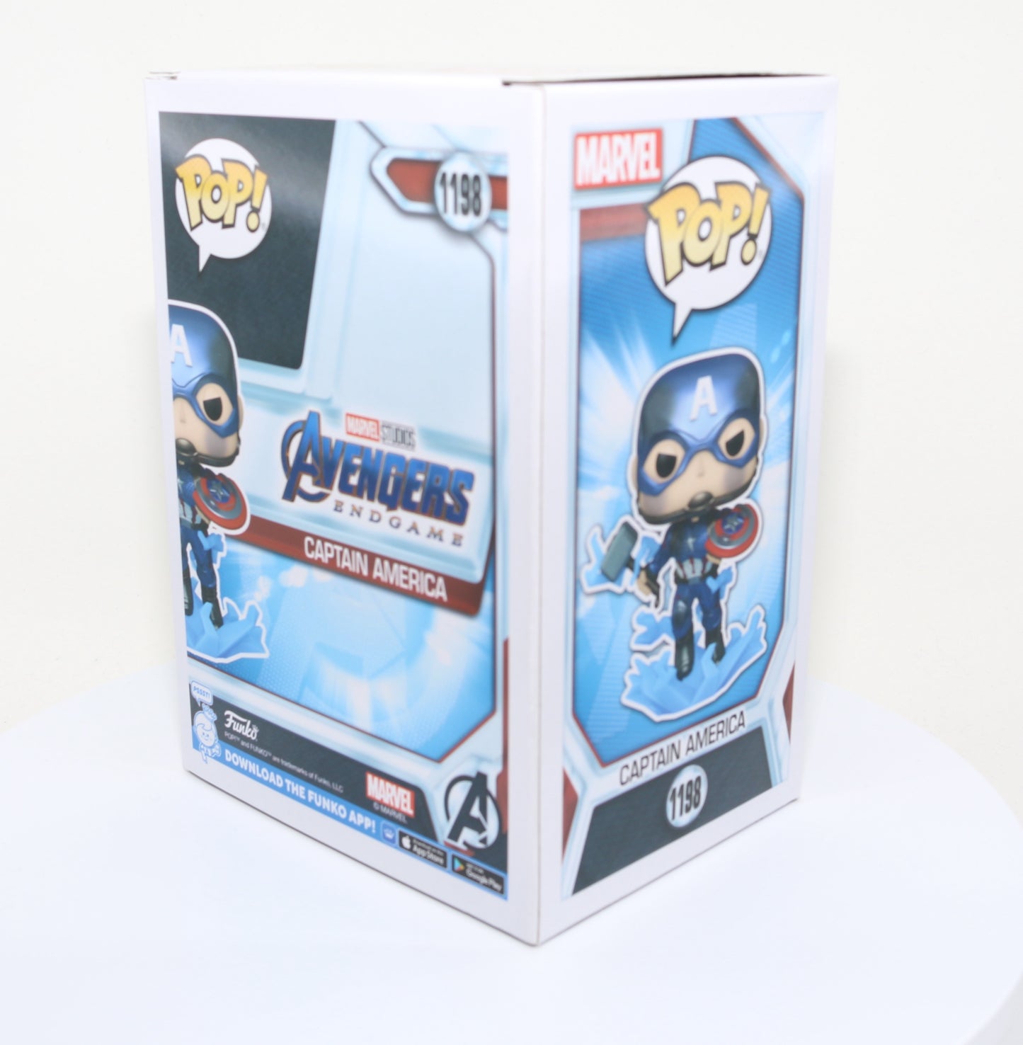
                  
                    Chris Evans as Captain America in Avengers: Endgame Glow in the Dark Special Edition (SWAU) Signed Funko POP! #1198
                  
                