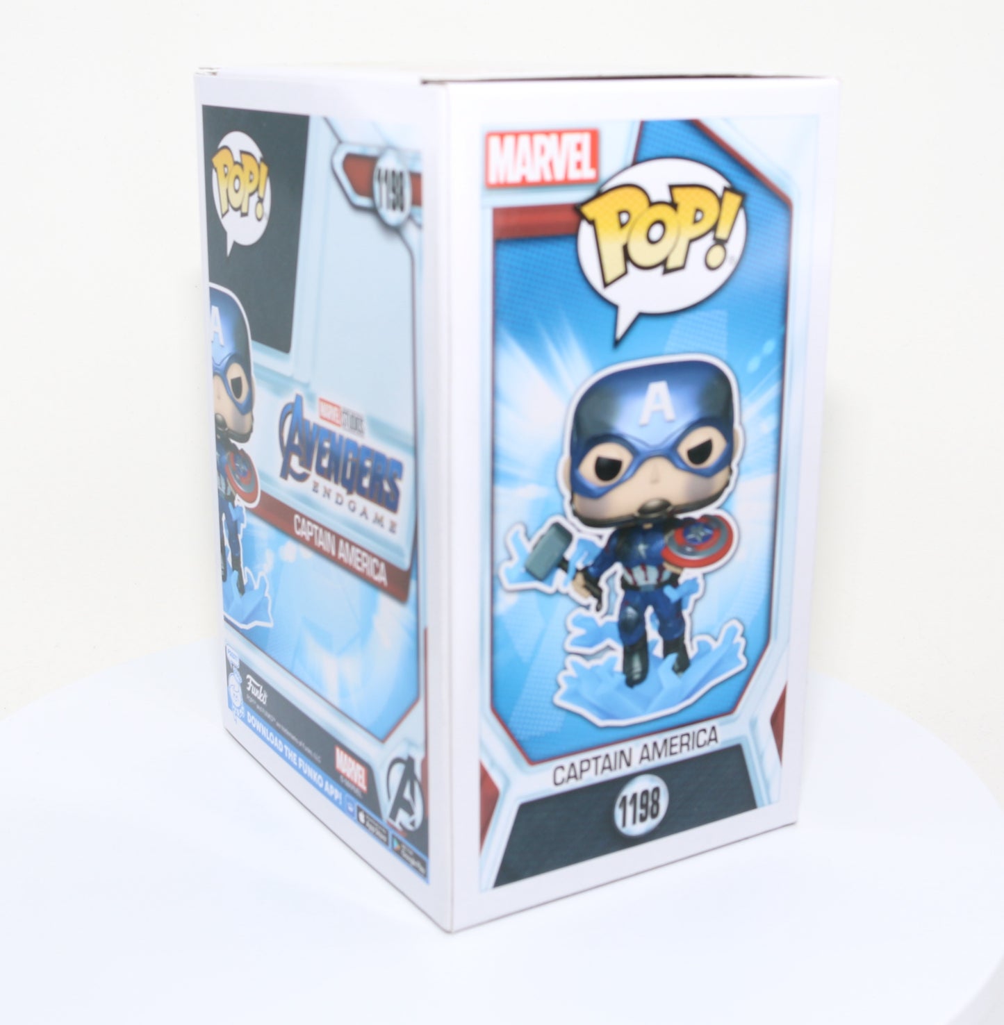 
                  
                    Chris Evans as Captain America in Avengers: Endgame Glow in the Dark Special Edition (SWAU) Signed Funko POP! #1198
                  
                
