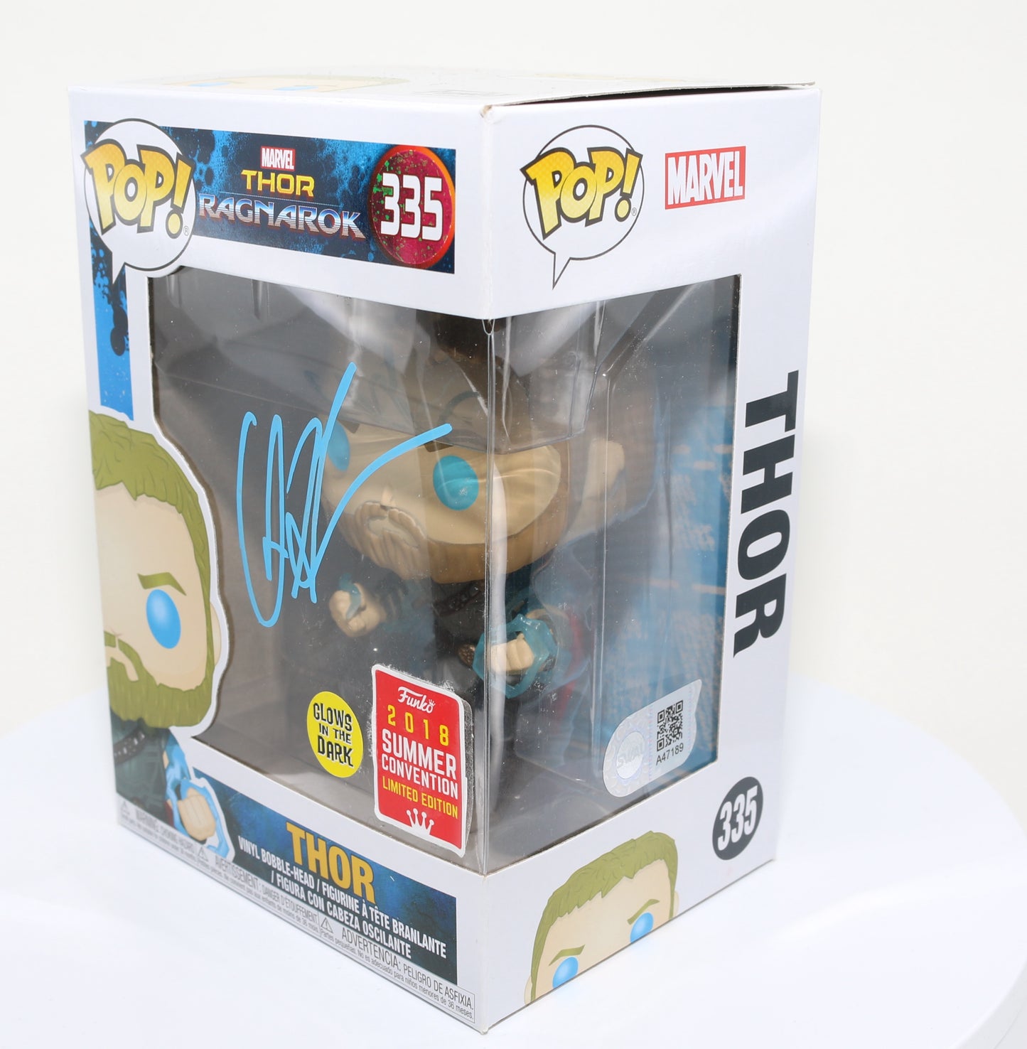 
                  
                    Chris Hemsworth as Thor in Thor: Ragnarok 2018 Summer Convention Glow in the Dark Exclusive (SWAU) Signed Funko POP! #335
                  
                