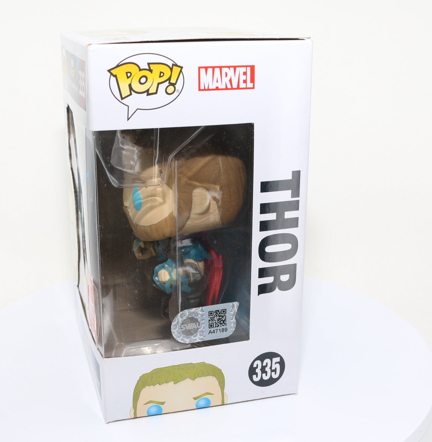 
                  
                    Chris Hemsworth as Thor in Thor: Ragnarok 2018 Summer Convention Glow in the Dark Exclusive (SWAU) Signed Funko POP! #335
                  
                