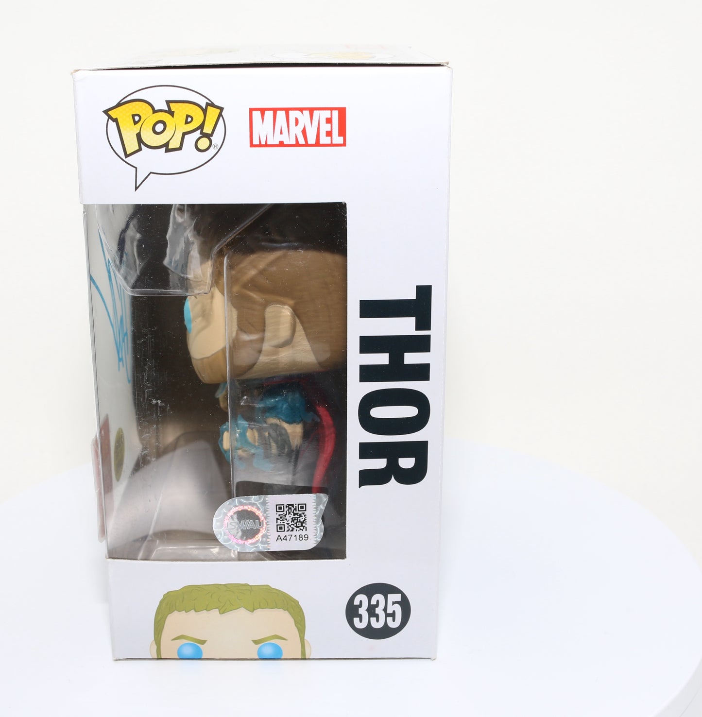 
                  
                    Chris Hemsworth as Thor in Thor: Ragnarok 2018 Summer Convention Glow in the Dark Exclusive (SWAU) Signed Funko POP! #335
                  
                