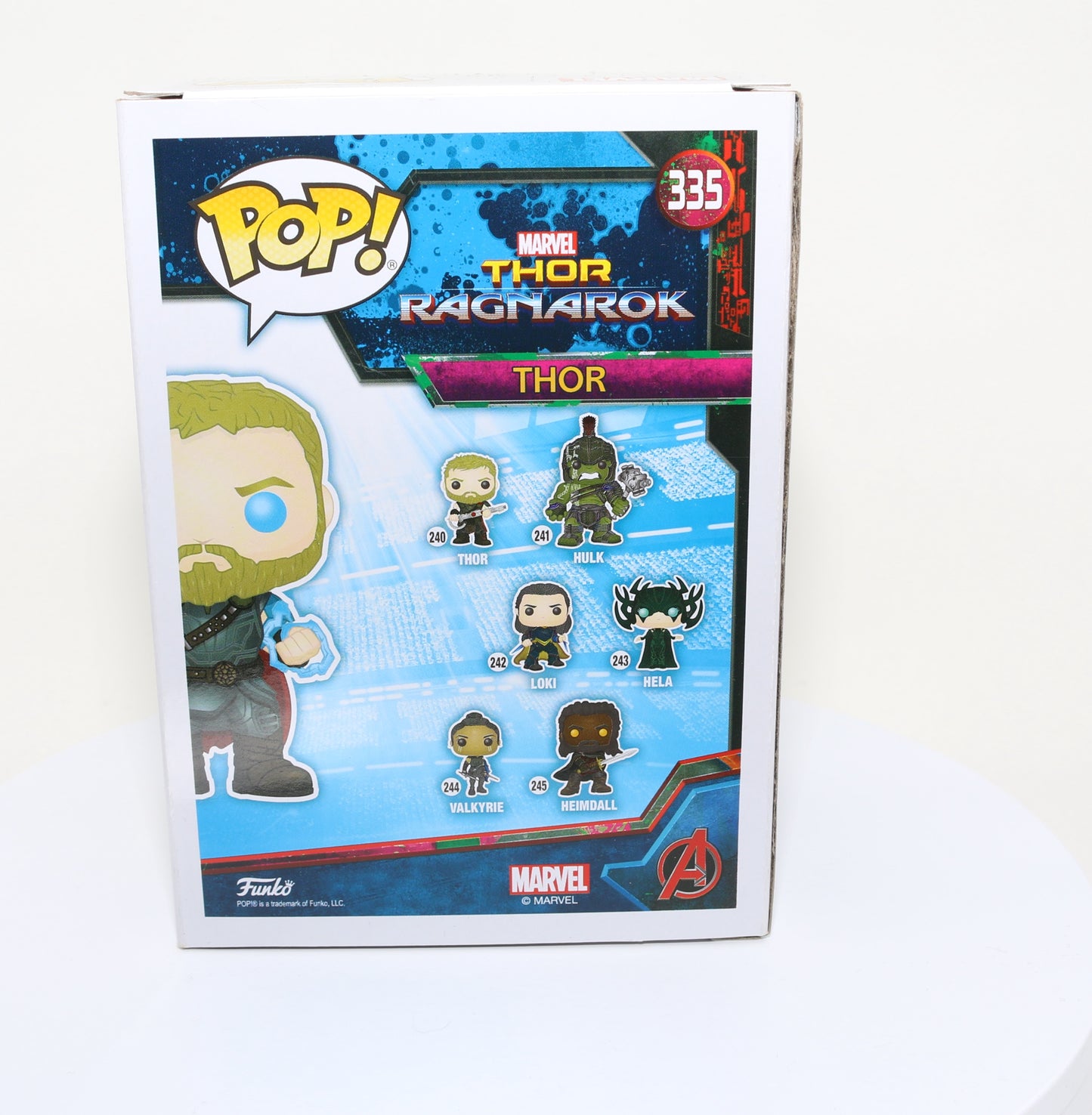 
                  
                    Chris Hemsworth as Thor in Thor: Ragnarok 2018 Summer Convention Glow in the Dark Exclusive (SWAU) Signed Funko POP! #335
                  
                
