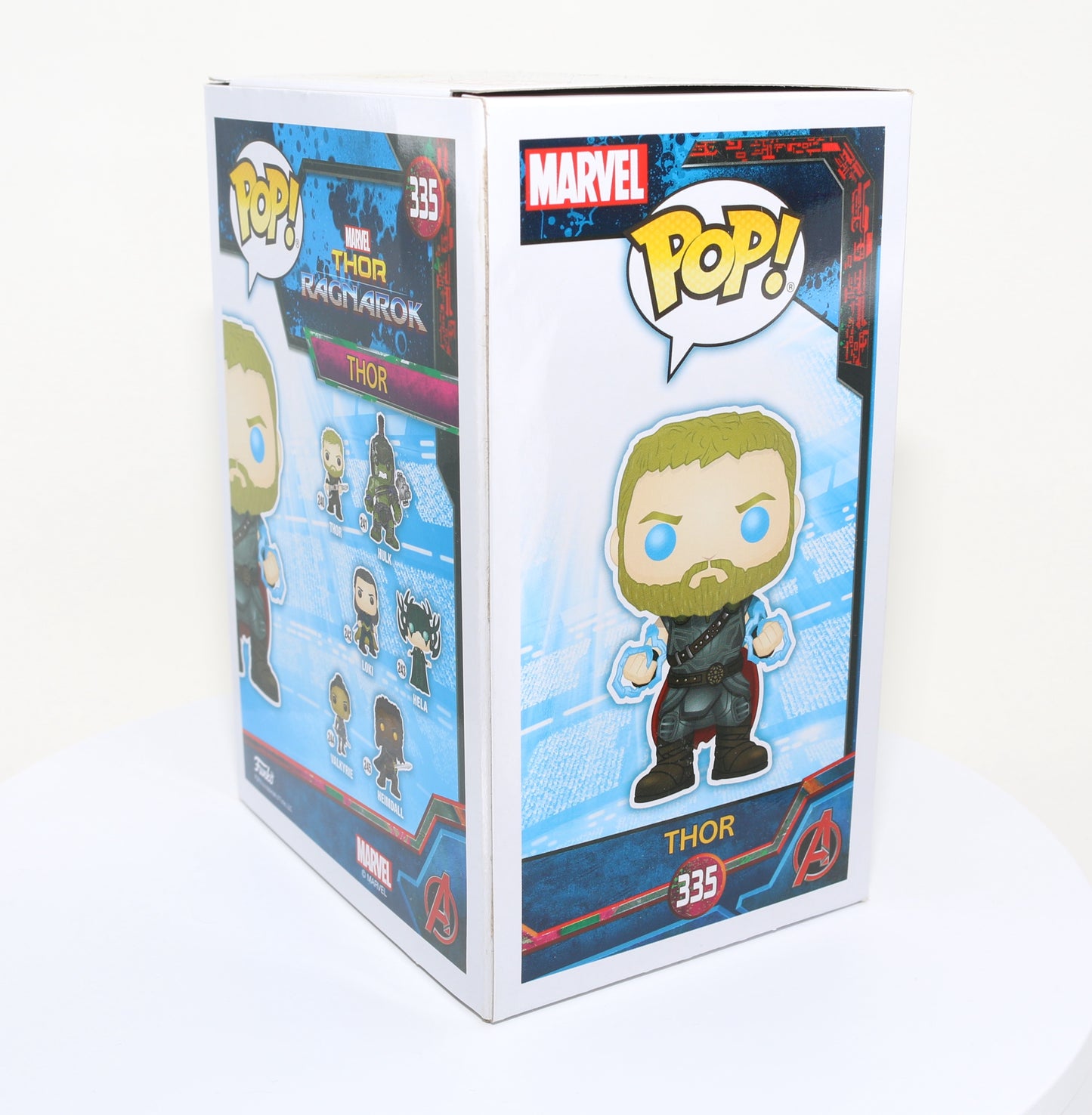 
                  
                    Chris Hemsworth as Thor in Thor: Ragnarok 2018 Summer Convention Glow in the Dark Exclusive (SWAU) Signed Funko POP! #335
                  
                