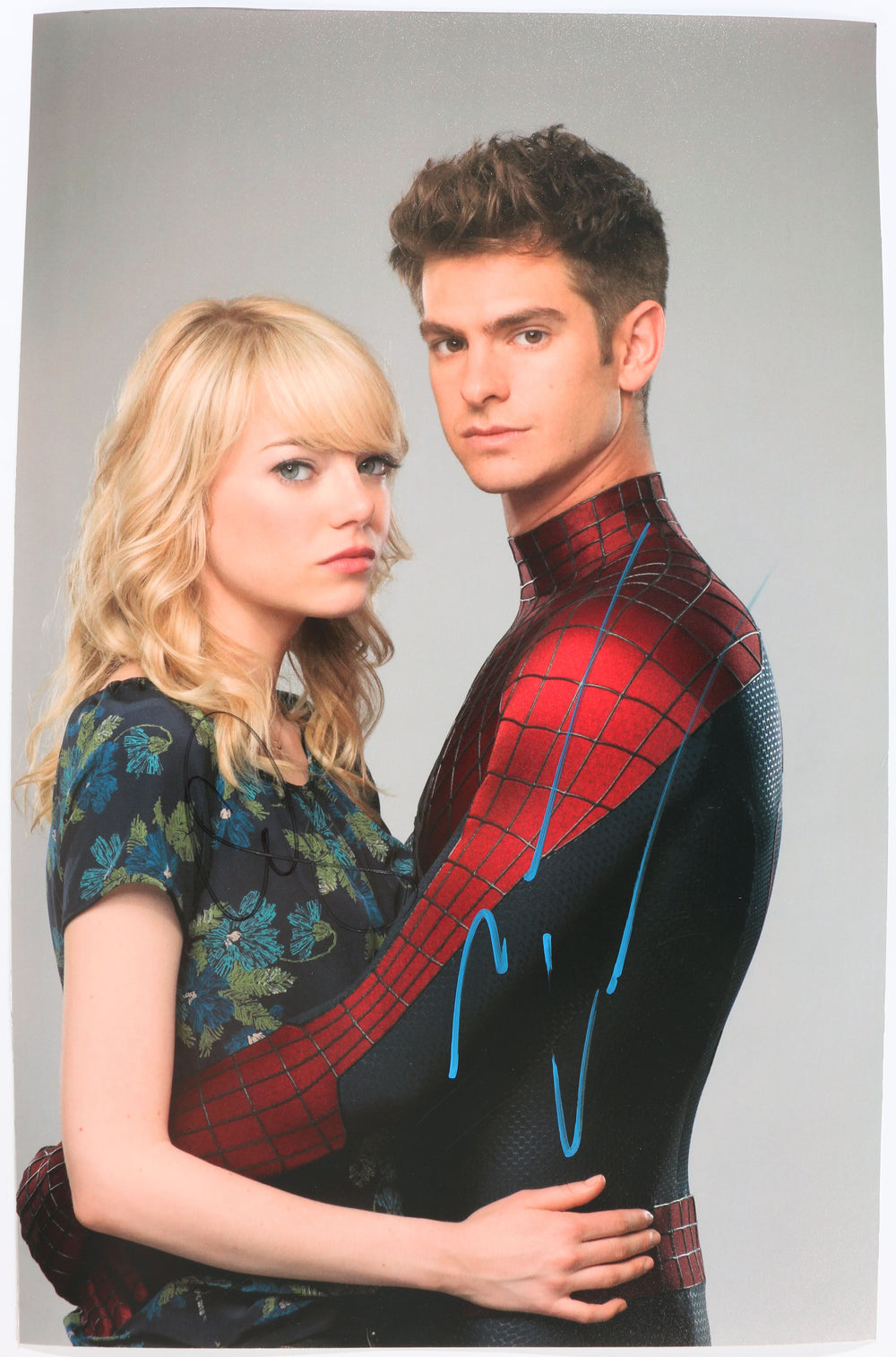Andrew Garfield as Peter Parker & Emma Stone as Gwen Stacy in The Amazing Spider-Man Signed 11x17 Photo