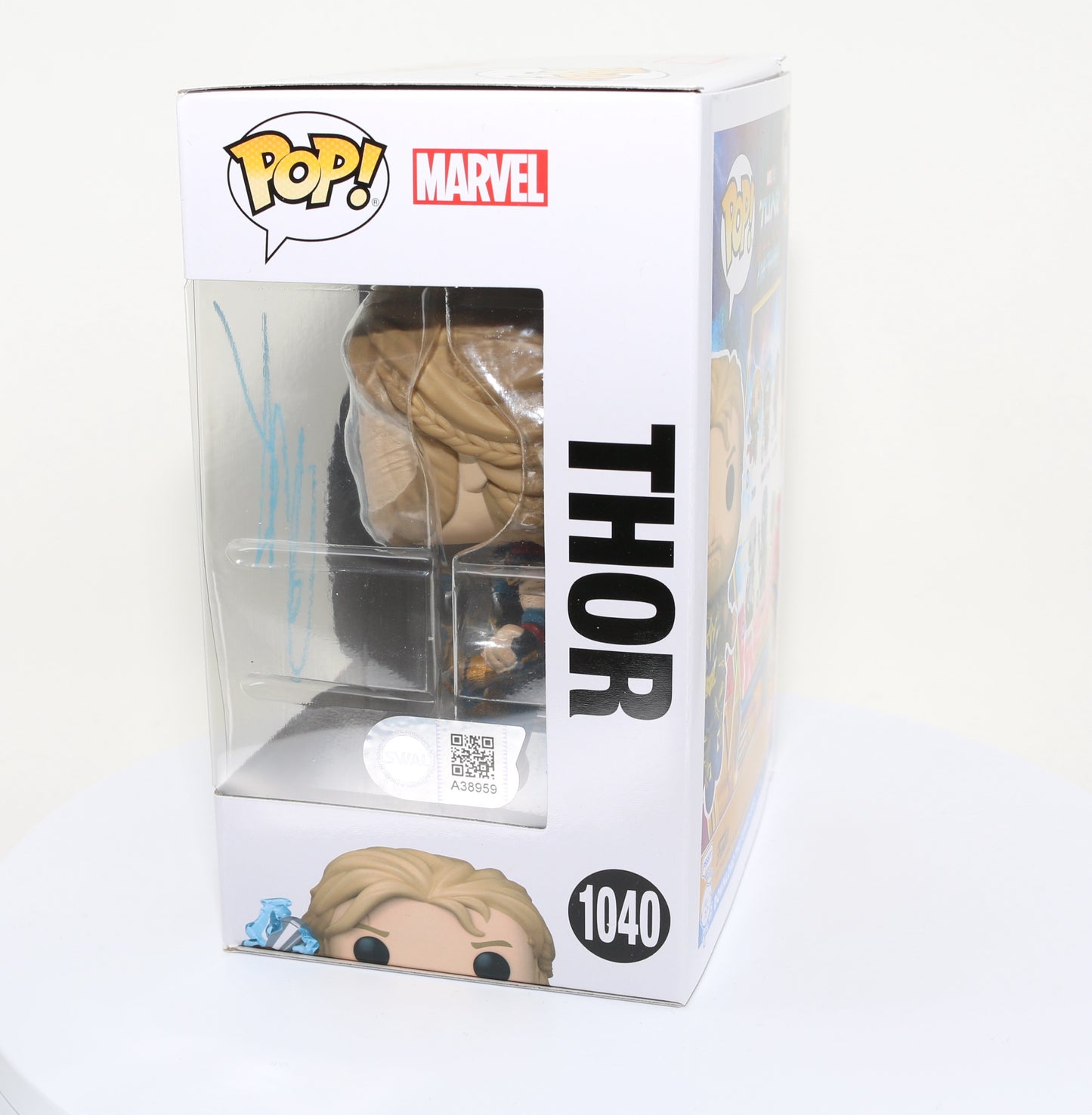 
                  
                    Chris Hemsworth as Thor in Thor: Love and Thunder (SWAU) Signed Funko POP! #1040
                  
                