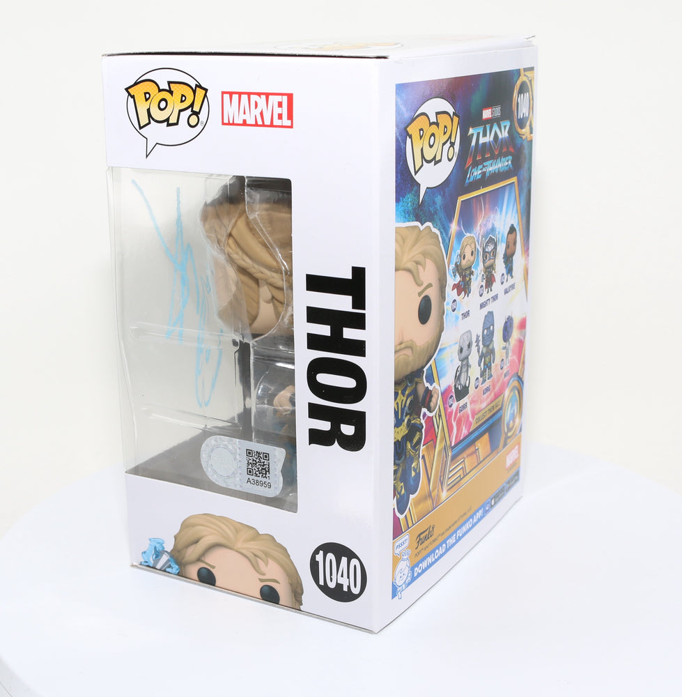 
                  
                    Chris Hemsworth as Thor in Thor: Love and Thunder (SWAU) Signed Funko POP! #1040
                  
                