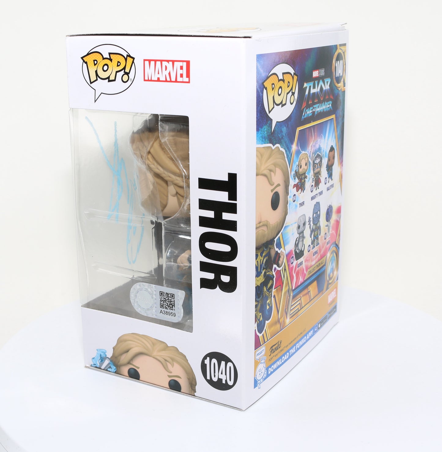 
                  
                    Chris Hemsworth as Thor in Thor: Love and Thunder (SWAU) Signed Funko POP! #1040
                  
                