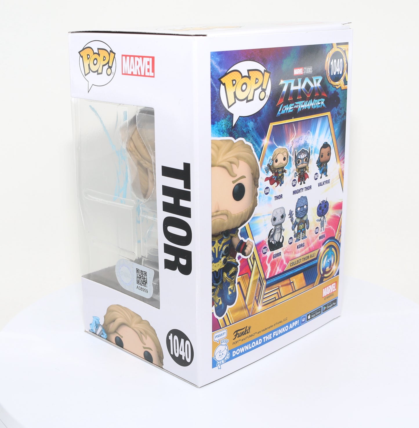 
                  
                    Chris Hemsworth as Thor in Thor: Love and Thunder (SWAU) Signed Funko POP! #1040
                  
                