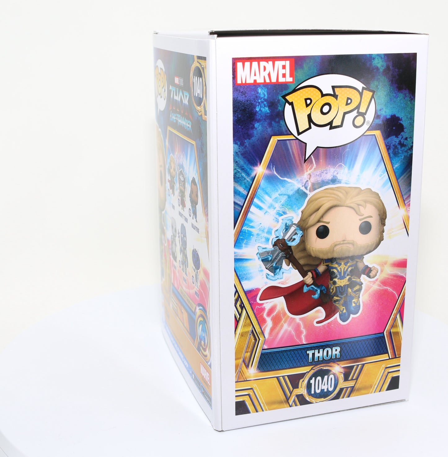 
                  
                    Chris Hemsworth as Thor in Thor: Love and Thunder (SWAU) Signed Funko POP! #1040
                  
                