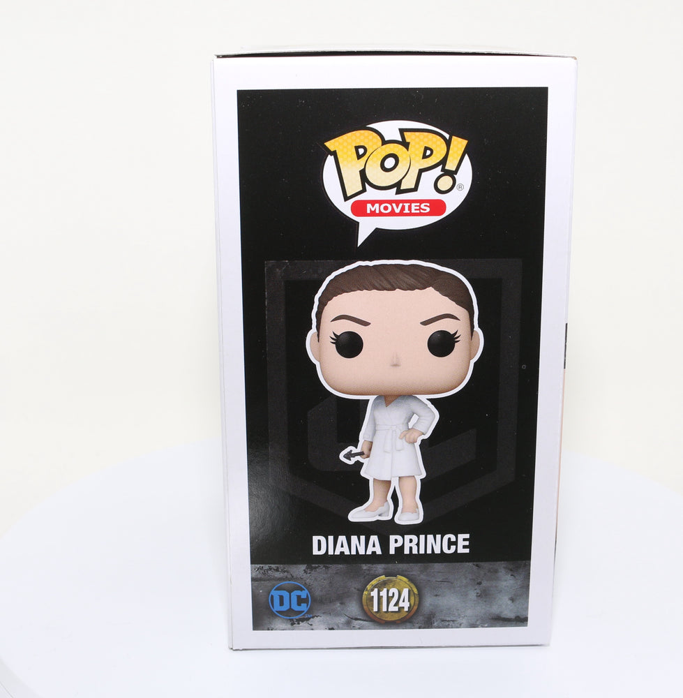
                  
                    Gal Gadot as Diana Prince in Zack Snyder's Justice League (SWAU) Signed Funko POP! #1124
                  
                