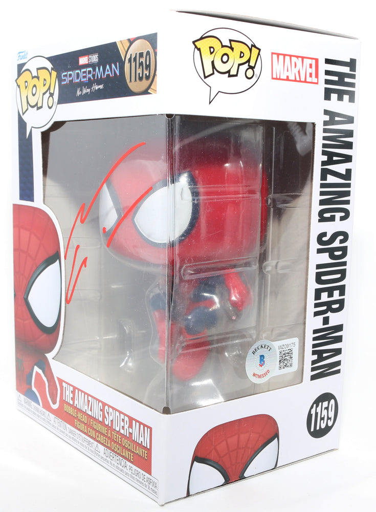 
                  
                    Andrew Garfield as The Amazing Spider-Man in Spider-Man: No Way Home Previews Exclusive (Beckett) Signed Funko POP! #1159
                  
                