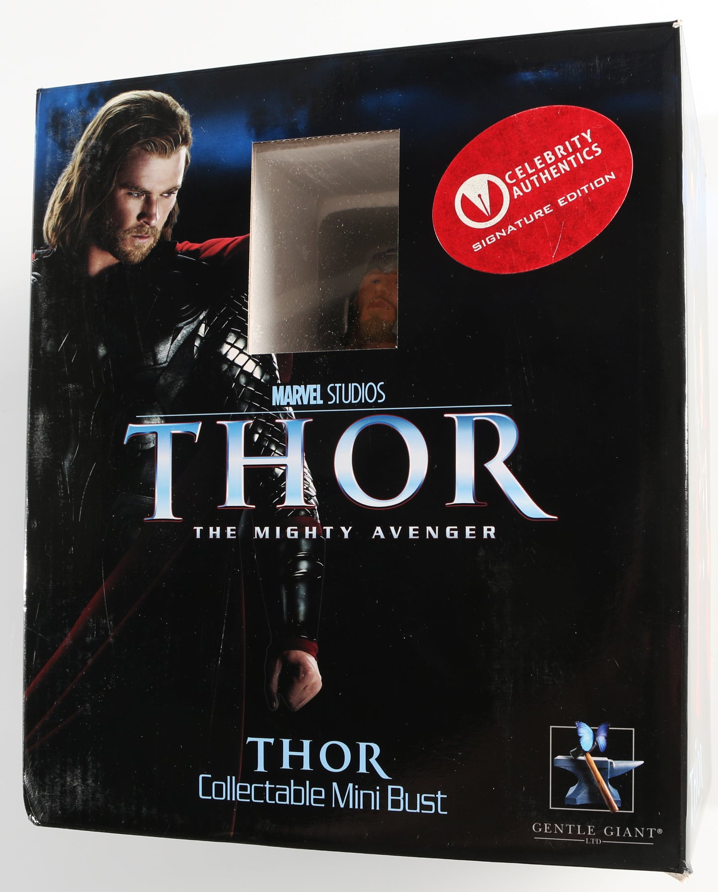
                  
                    Chris Hemsworth as Thor in Thor (Celebrity Authentics) Signed Gentle Giant Mini Bust Statue
                  
                