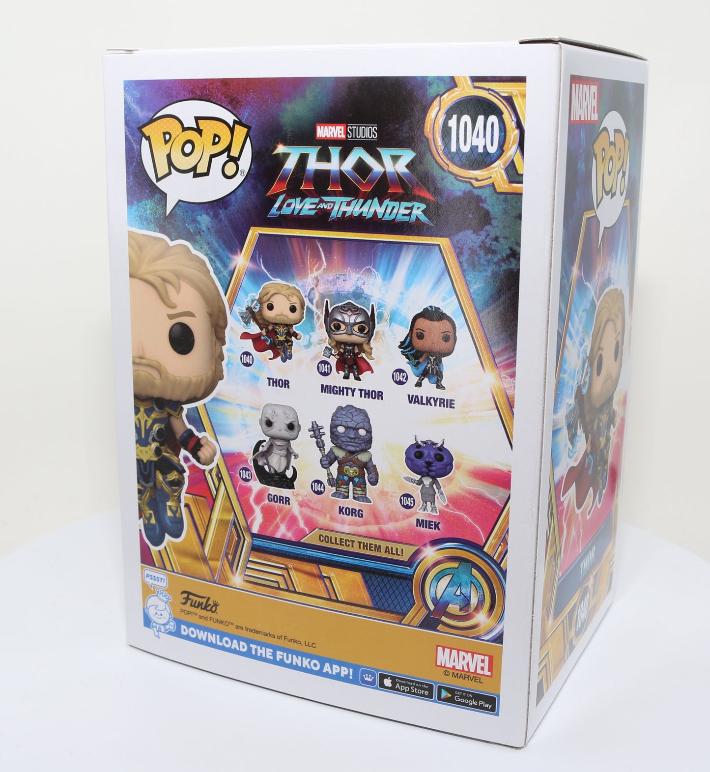 
                  
                    Chris Hemsworth as Thor in Thor: Love and Thunder (SWAU) Signed Funko POP! #1040
                  
                