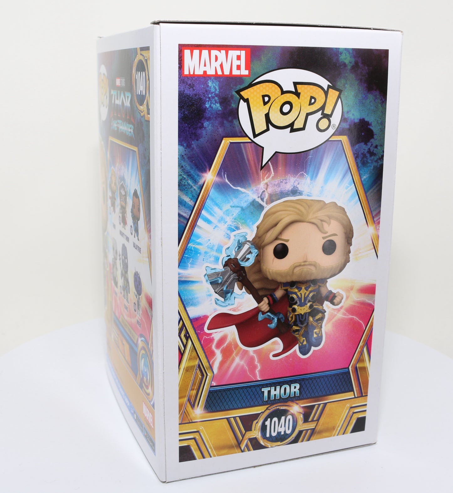 
                  
                    Chris Hemsworth as Thor in Thor: Love and Thunder (SWAU) Signed Funko POP! #1040
                  
                