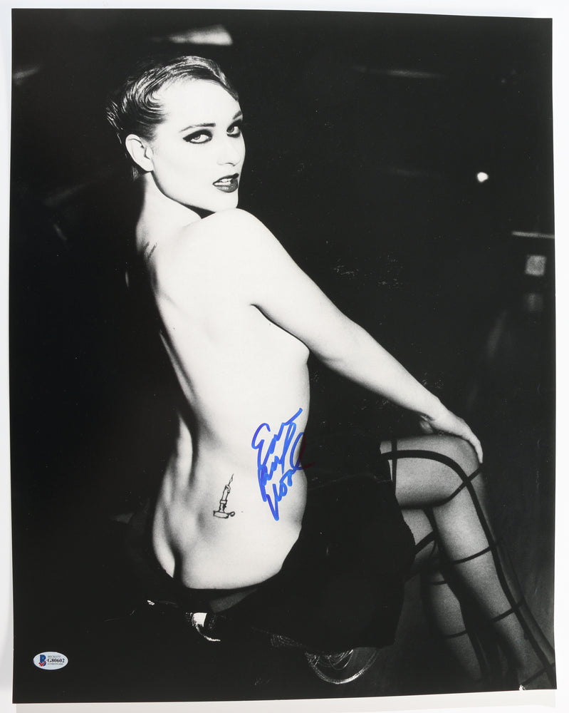 Evan Rachel Wood from Westworld Sexy Near Nude Signed 16x20 Photo – SWAU  Auction