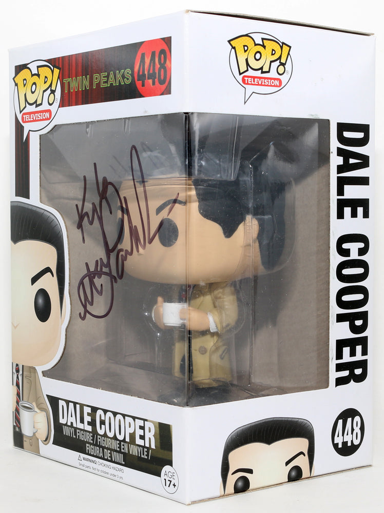
                  
                    Kyle MacLachlan as Dale Cooper in Twin Peaks Signed Funko POP! #448
                  
                
