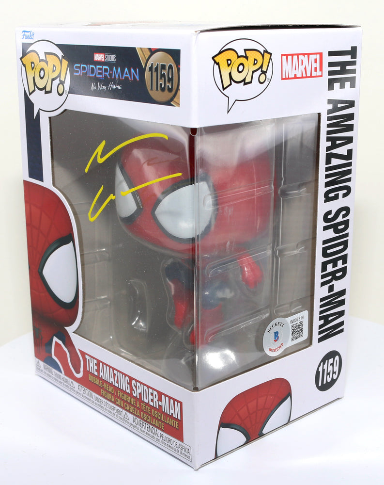 
                  
                    Andrew Garfield as The Amazing Spider-Man in Spider-Man: No Way Home (Beckett) Signed Funko POP! #1159
                  
                