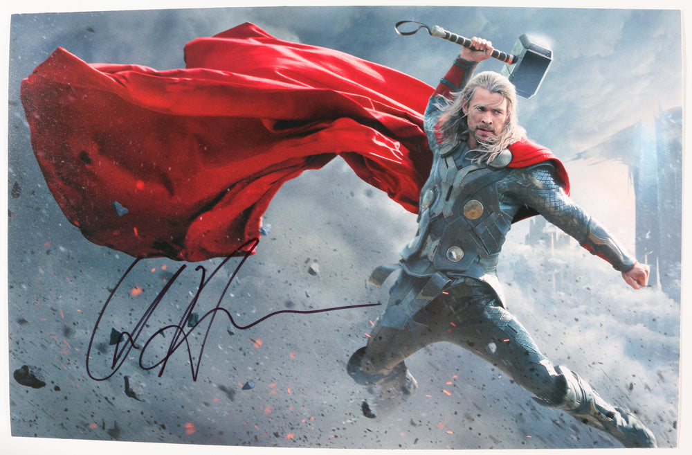Chris Hemsworth as Thor in Thor: The Dark World Signed 11x17 Photo