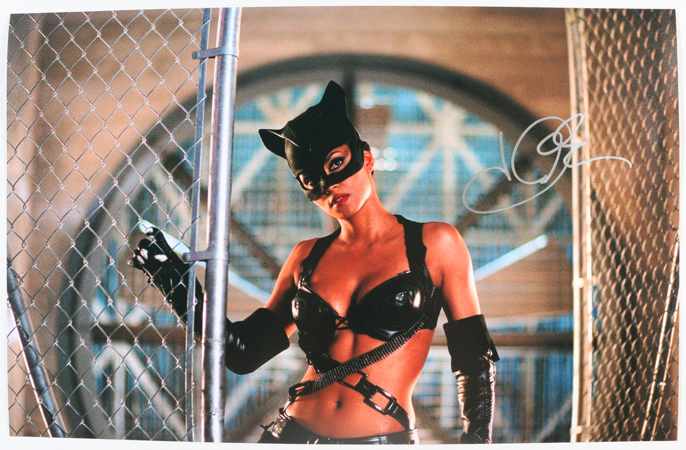 Halle Berry as Patience Phillips / Catwoman in Catwoman Signed 11x17 Photo
