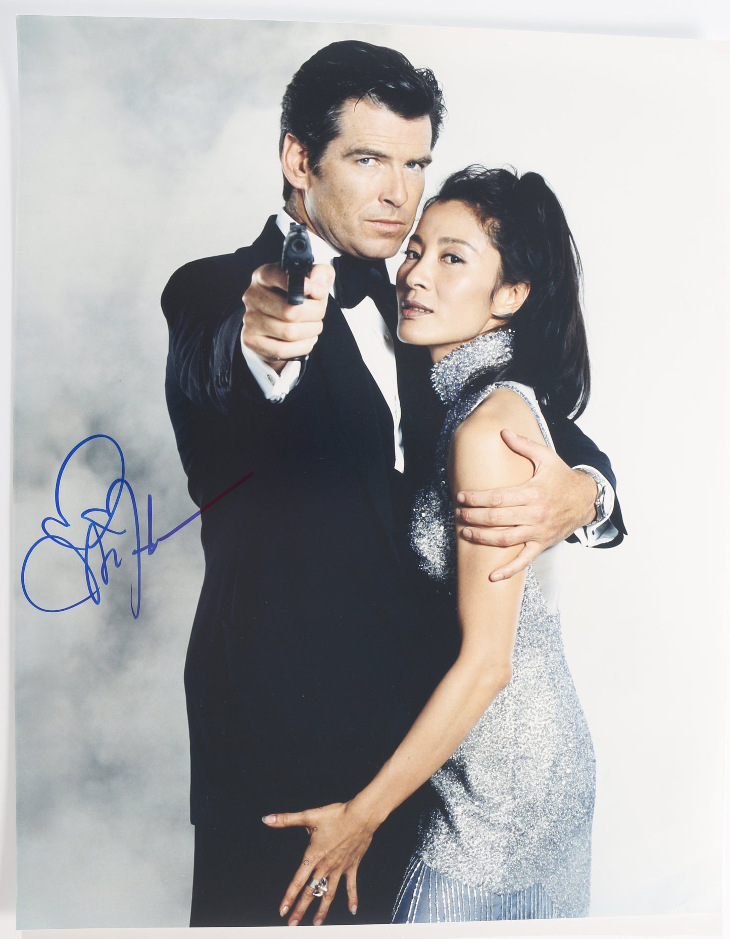 
                  
                    Michelle Yeoh as Wai Lin in James Bond 007: Tomorrow Never Dies Signed 16x20 Photo
                  
                