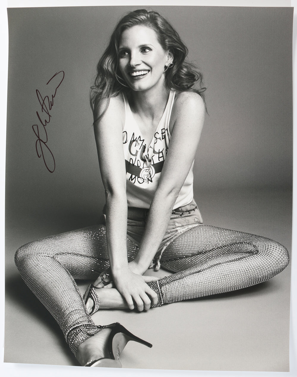 Jessica Chastain from Interstellar, Zero Dark Thirty, X-Men: Dark Phoenix, & It Chapter Two Sexy Signed 16x20 Photo