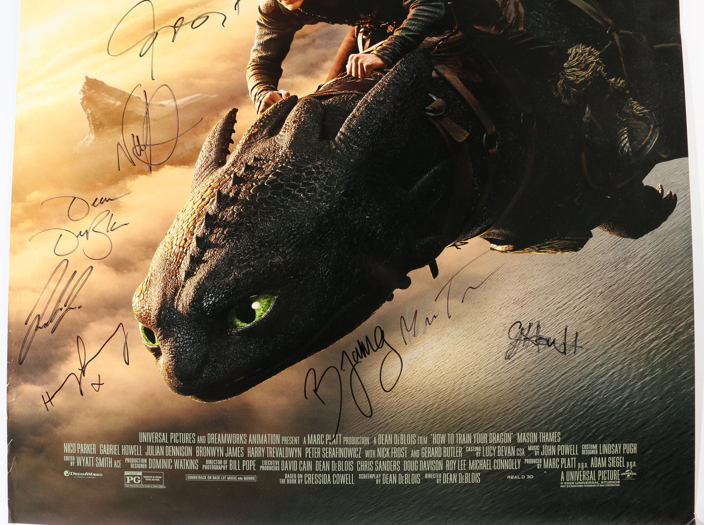 
                  
                    How to Train Your Dragon 27x40 Poster Cast Signed by Gerard Butler, Dean Deblois, Julian Dennison, Nick Frost, Bronwyn James, Nico Parker, Mason Thames, & Harry Trevaldwyn
                  
                