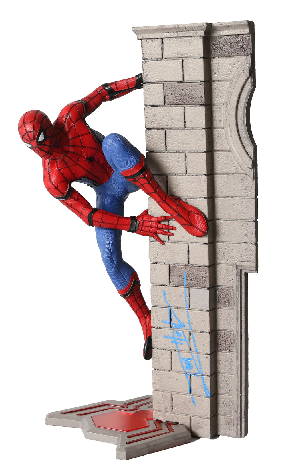 Tom Holland as Spider-Man in Spider-Man: Homecoming Diamond Select Gallery Signed PVC Diorama