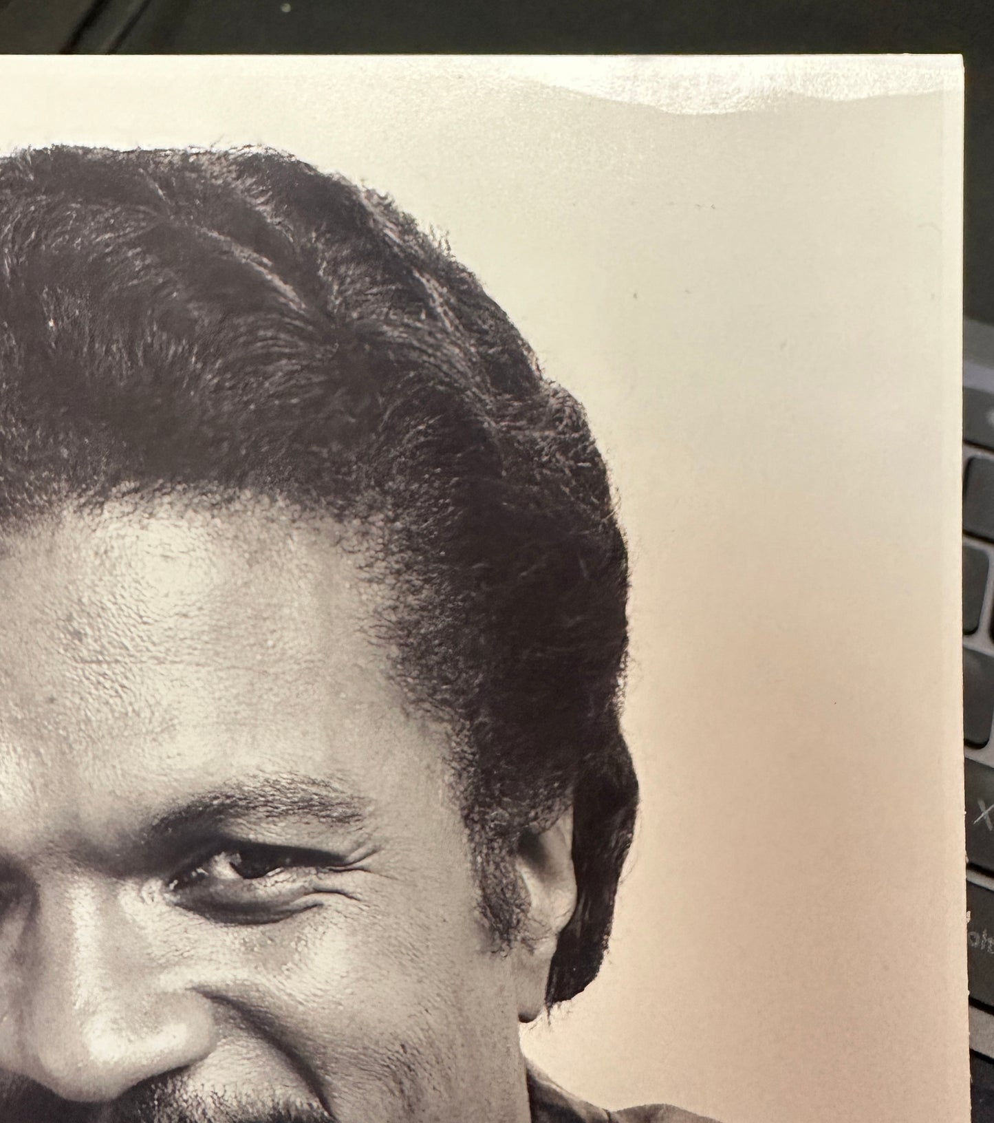 
                  
                    Billy Dee Williams as Lando in Star Wars: The Empire Strikes Back Signed 8x10 (Official Pix) B&W Photo
                  
                