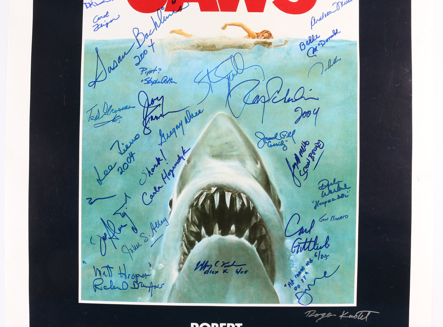 
                  
                    Jaws (K9) 27x40 Poste Cast Signed by Steven Spielberg, Roy Scheider, Richard Dreyfuss, Carl Gottlieb, Jeffrey Kramer, Lee Fierro, Roger Kastel, Jonathan Filley, Jay Mello, Stephen Potter, Belle McDonald, Dick Warlock, Michael Haydn, Carol Fligor, & More
                  
                