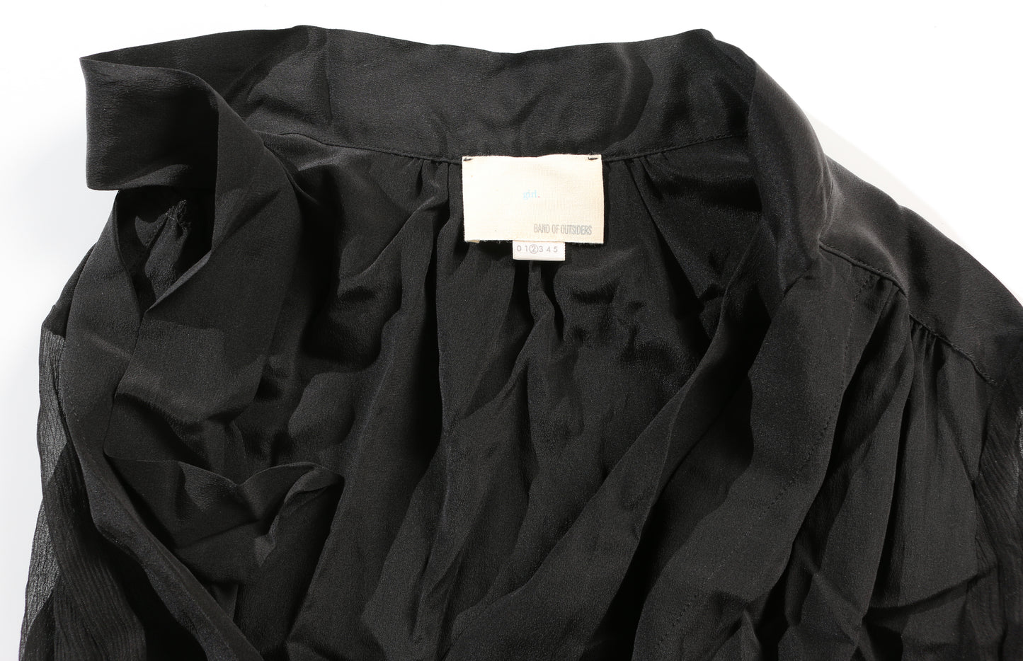 
                  
                    Cobie Smulders as Robin Scherbatsky in How I Met Your Mother Screen Worn Jacket, Blouse, Necklace, & Pants Wardrobe Set with Signed Letter of Authenticity
                  
                