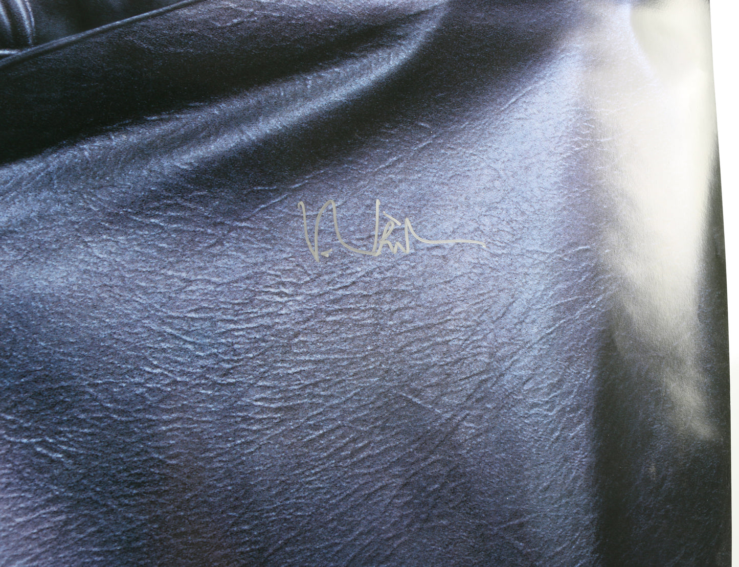 
                  
                    Val Kilmer as Bruce Wayne / Batman in Batman Forever (Celebrity Authentics) Signed 27x40 Poster
                  
                