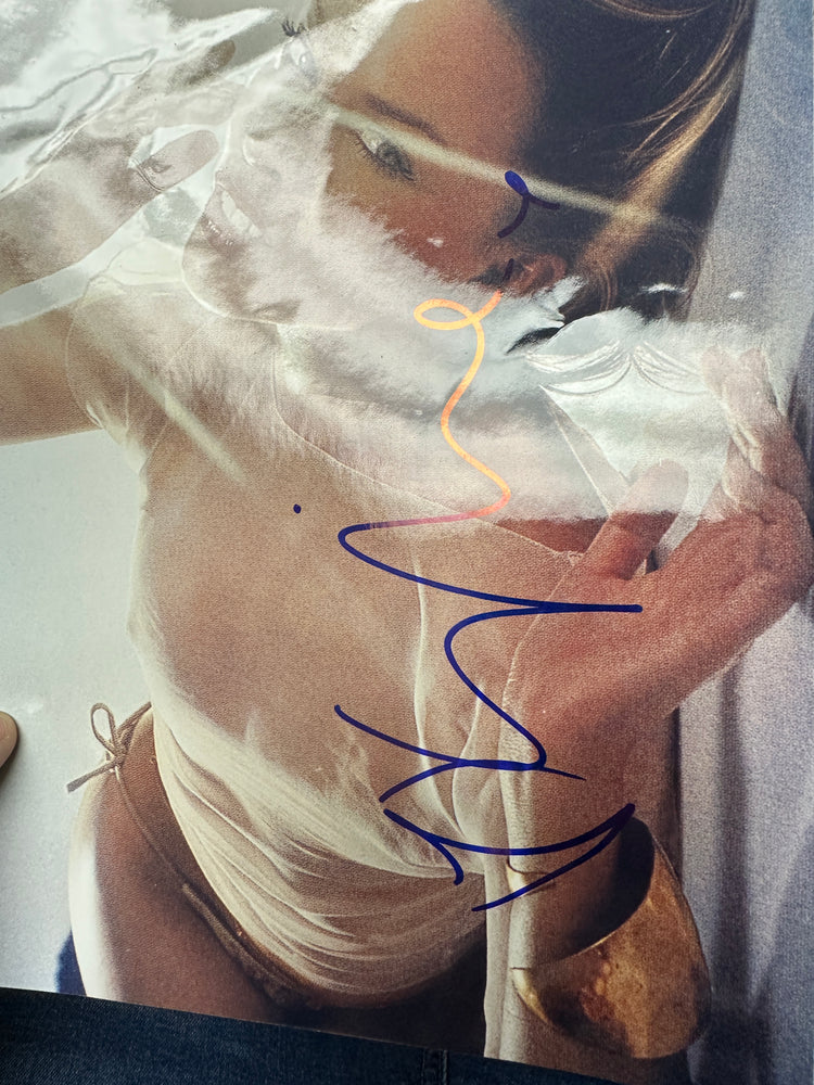 
                  
                    Kylie Minogue Singer Sexy Signed 8x10 Photo
                  
                