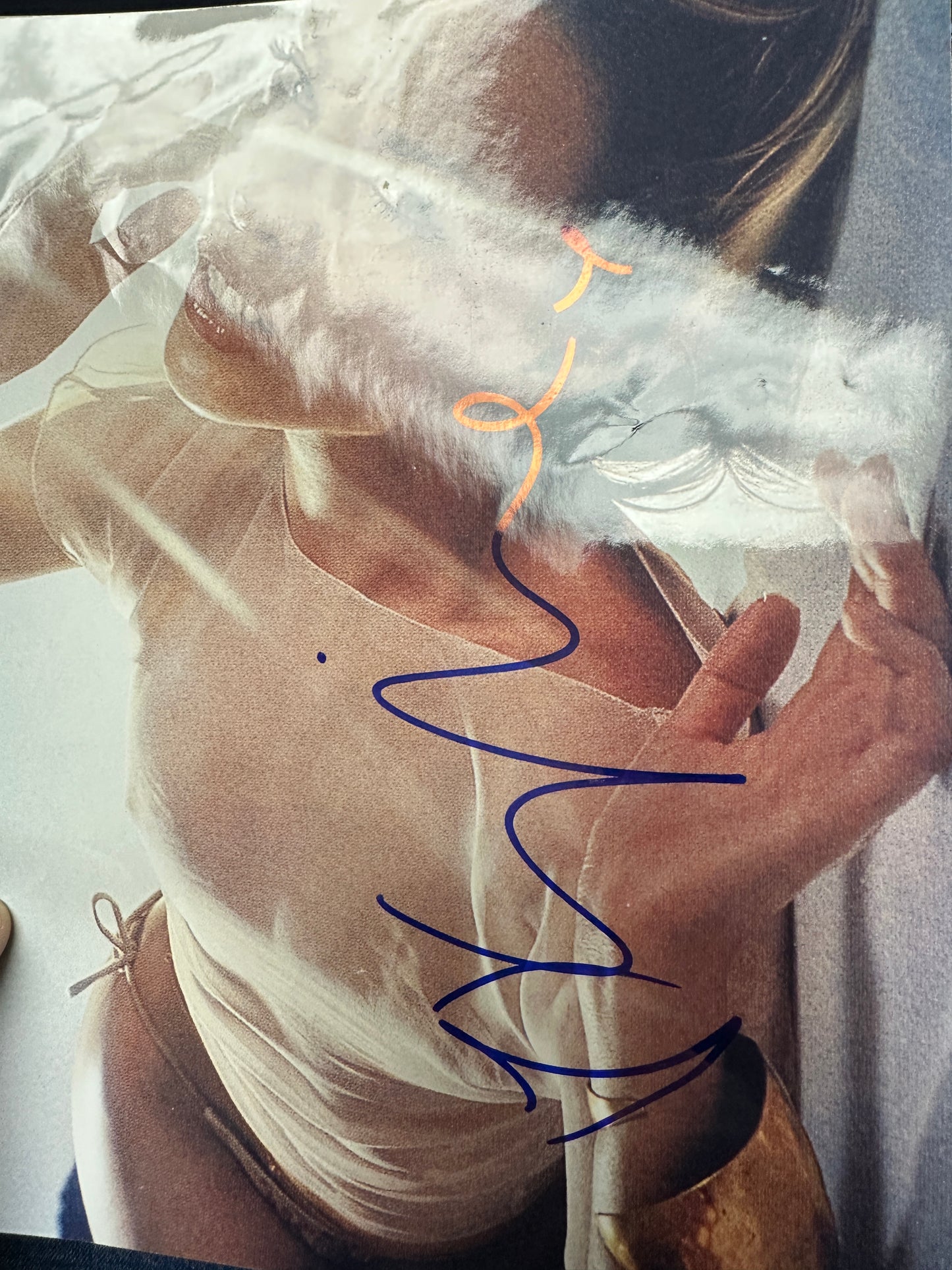 
                  
                    Kylie Minogue Singer Sexy Signed 8x10 Photo
                  
                