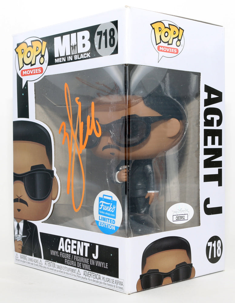 
                  
                    Will Smith as Agent J in Men in Black Funko Store Exclusive (JSA) Signed Funko POP! #718
                  
                