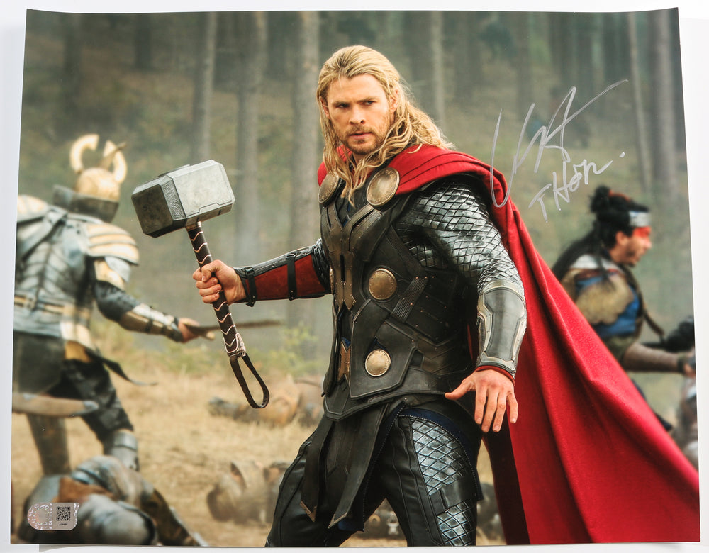 Chris Hemsworth as Thor in Thor: The Dark World (SWAU) Signed 16x20 Photo with Character Name