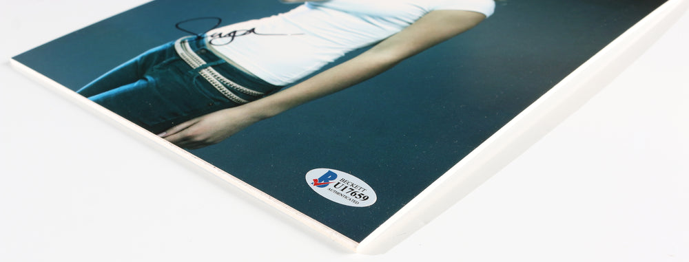 
                  
                    Emma Watson Hermoine from Beauty & the Beast, The Perks of Being a Wallflower, & Harry Potter (Beckett) Signed 8x10 Photo
                  
                