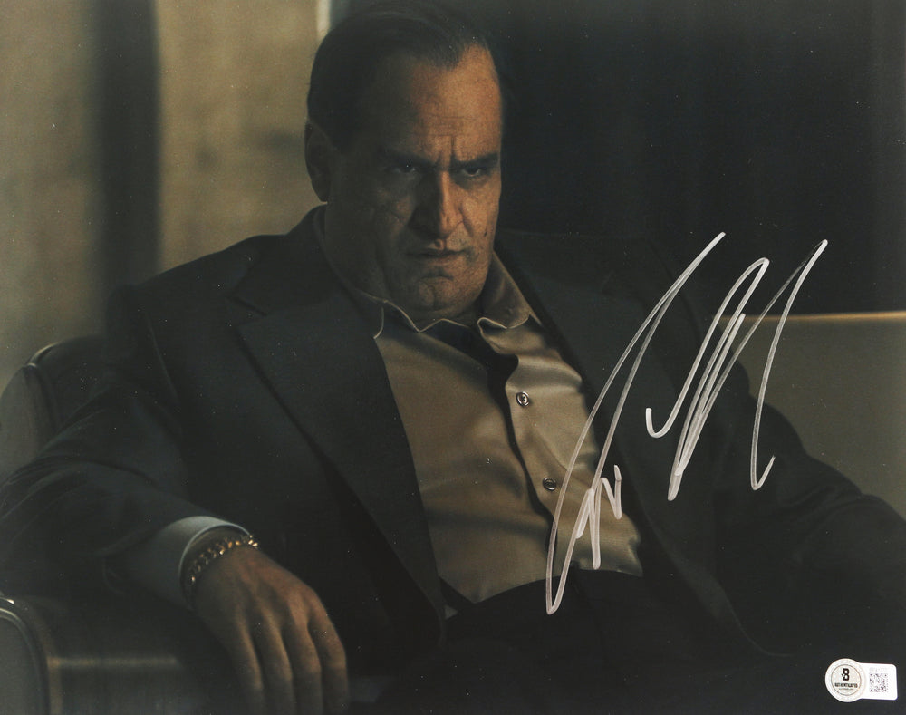 Colin Farrell as The Penguin in The Batman (Beckett) Signed 11x14 Photo