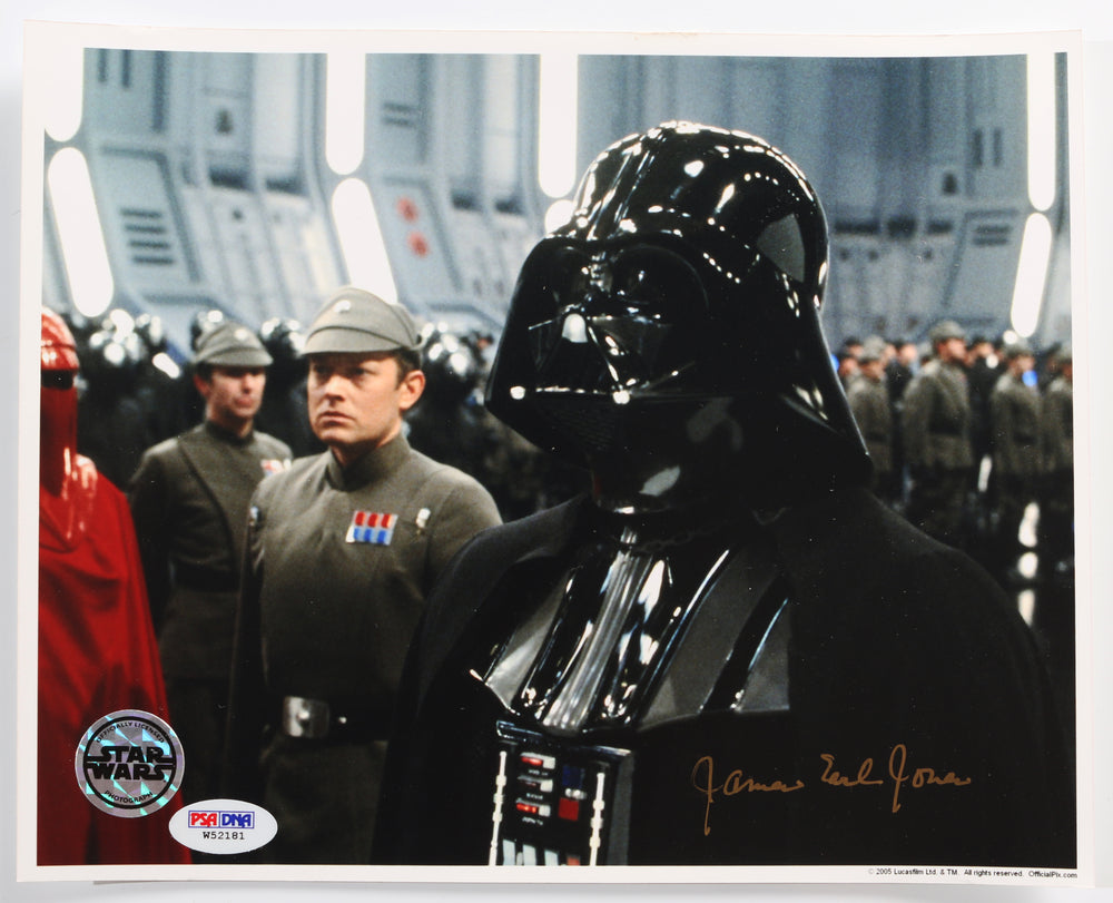 James Earl Jones as Darth Vader in Star Wars: Return of the Jedi (Official Pix / PSA) Signed 8x10 Photo