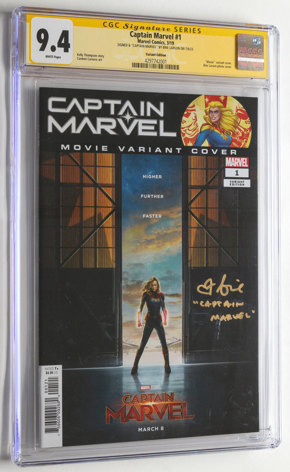 Captain Marvel #1 - Movie Variant Photo Cover - Signed by Brie Larson with 