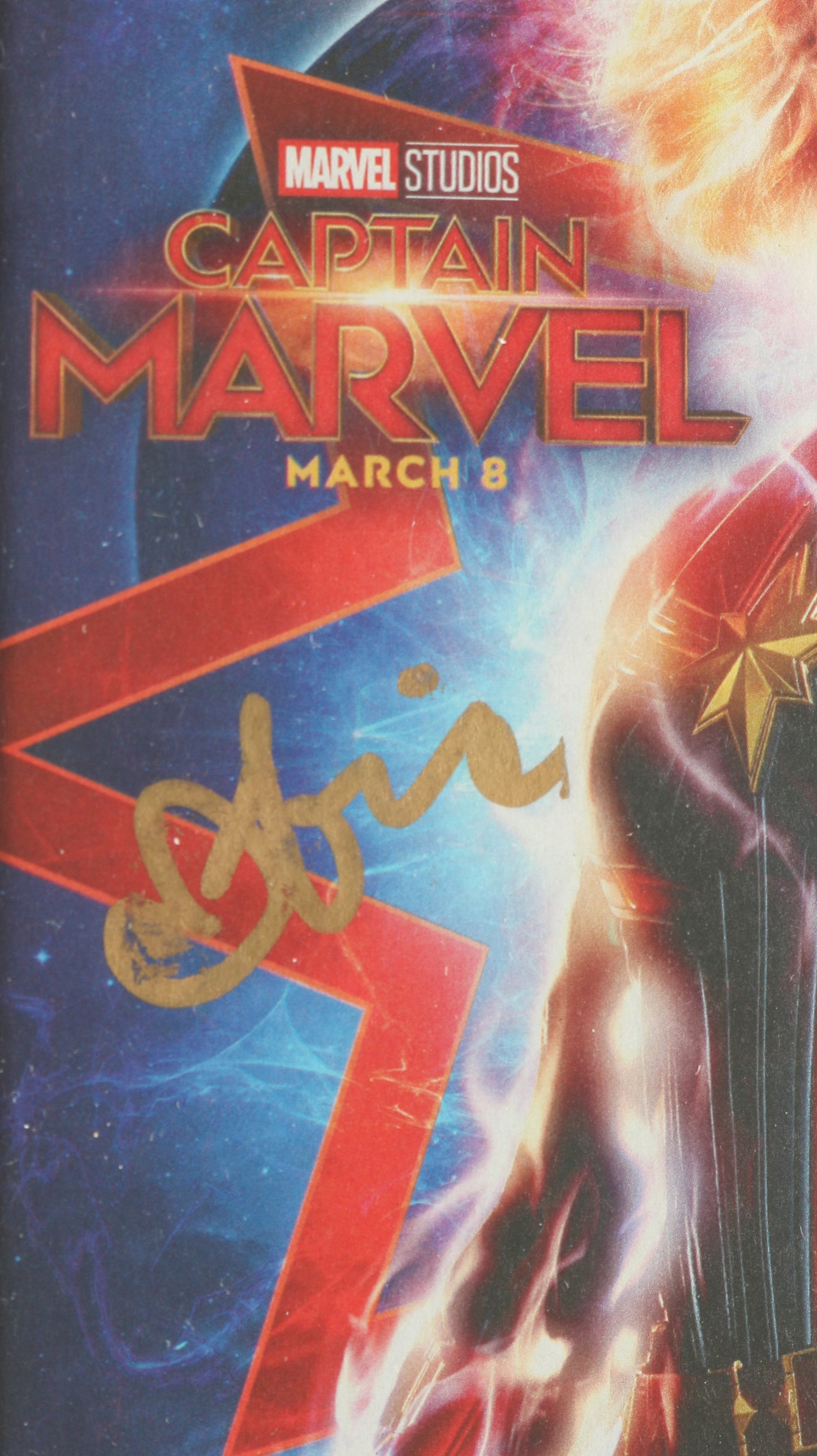 
                  
                    Captain Marvel #3 - Movie Variant Photo Cover - Signed by Brie Larson (CGC Signature Series 9.6) 2019
                  
                