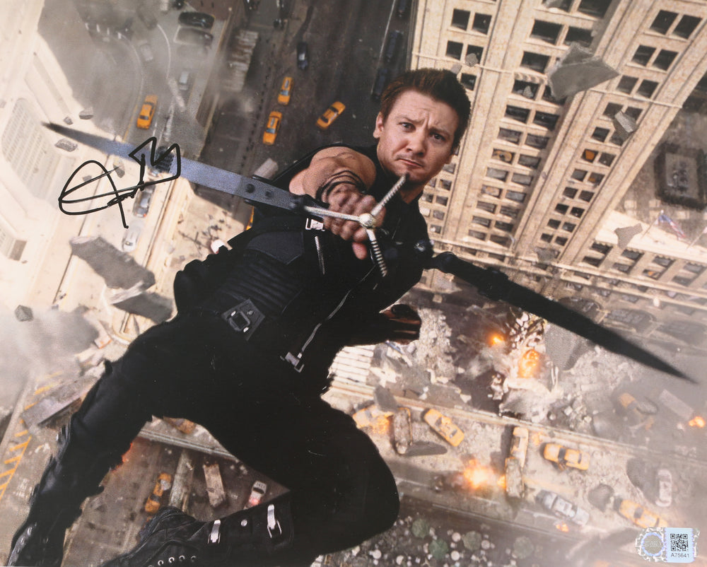Jeremy Renner as Hawkeye in The Avengers (SWAU) Signed 11x14 Photo