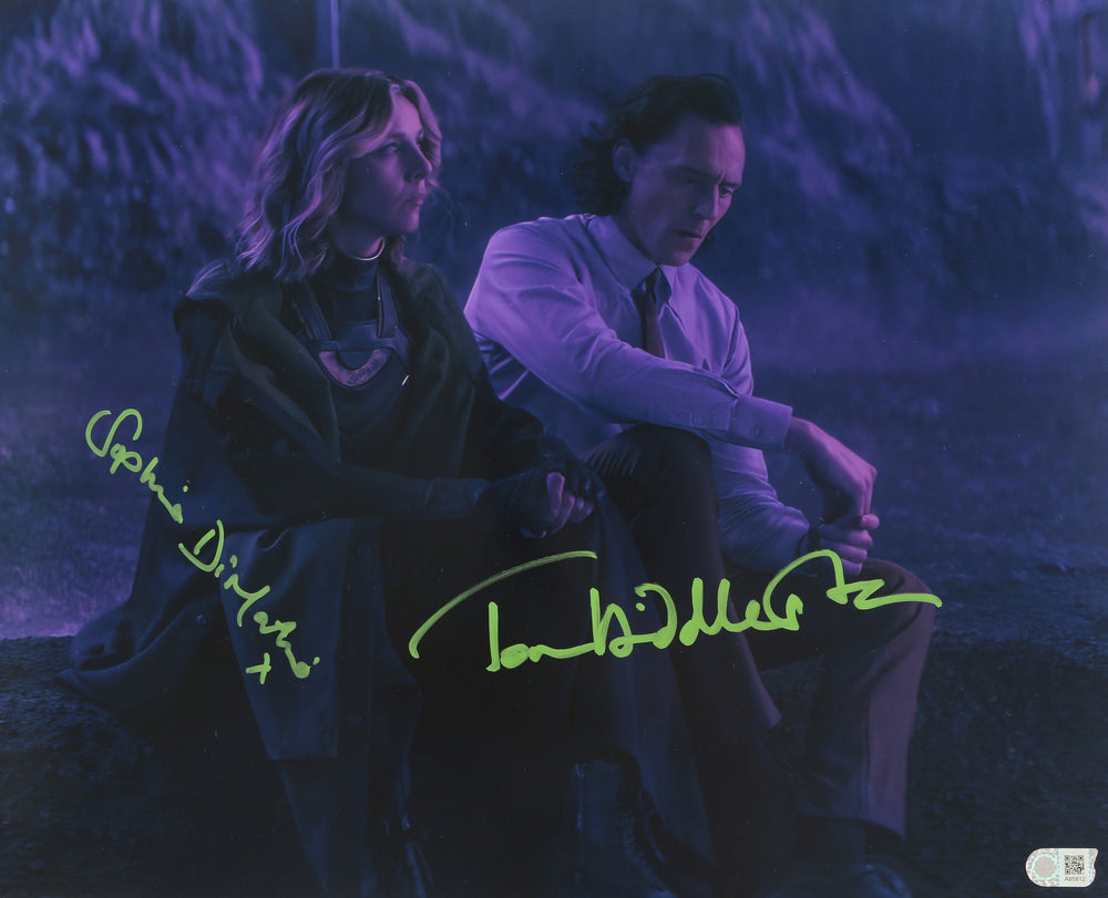 Tom Hiddleston as Loki & Sophia Di Martino as Sylvie in Loki (SWAU) Signed 16x20 Photo